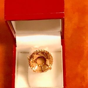Rose gold color big crystal Austrian ring